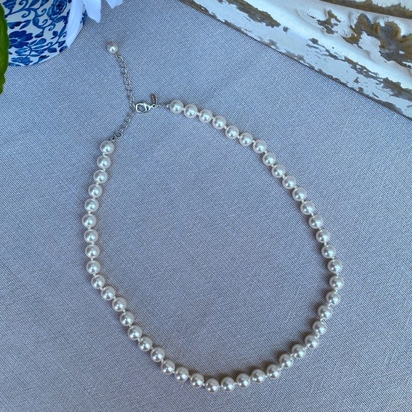 • RMN Vintage Pearl Strand Necklace- Formal Classic, Bridal Preppy - Picture 3 of 4